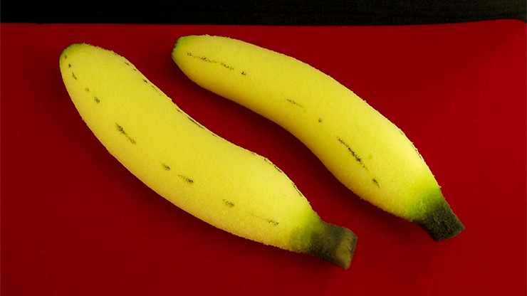 Sponge Bananas (large/2 pieces) by Alexander May - Trick