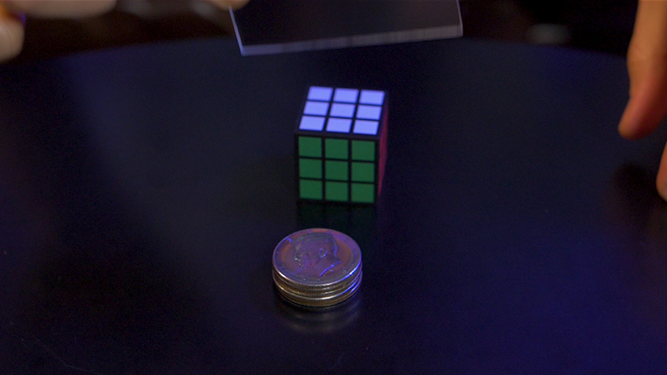 Mirror Mini Rubik Cube (Gimmick and Online Instructions) by Rodrigo Romano - Trick