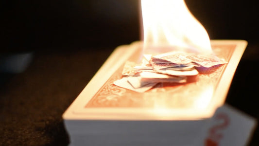 Phoenix – Torn & Restorn (Red) Card Trick